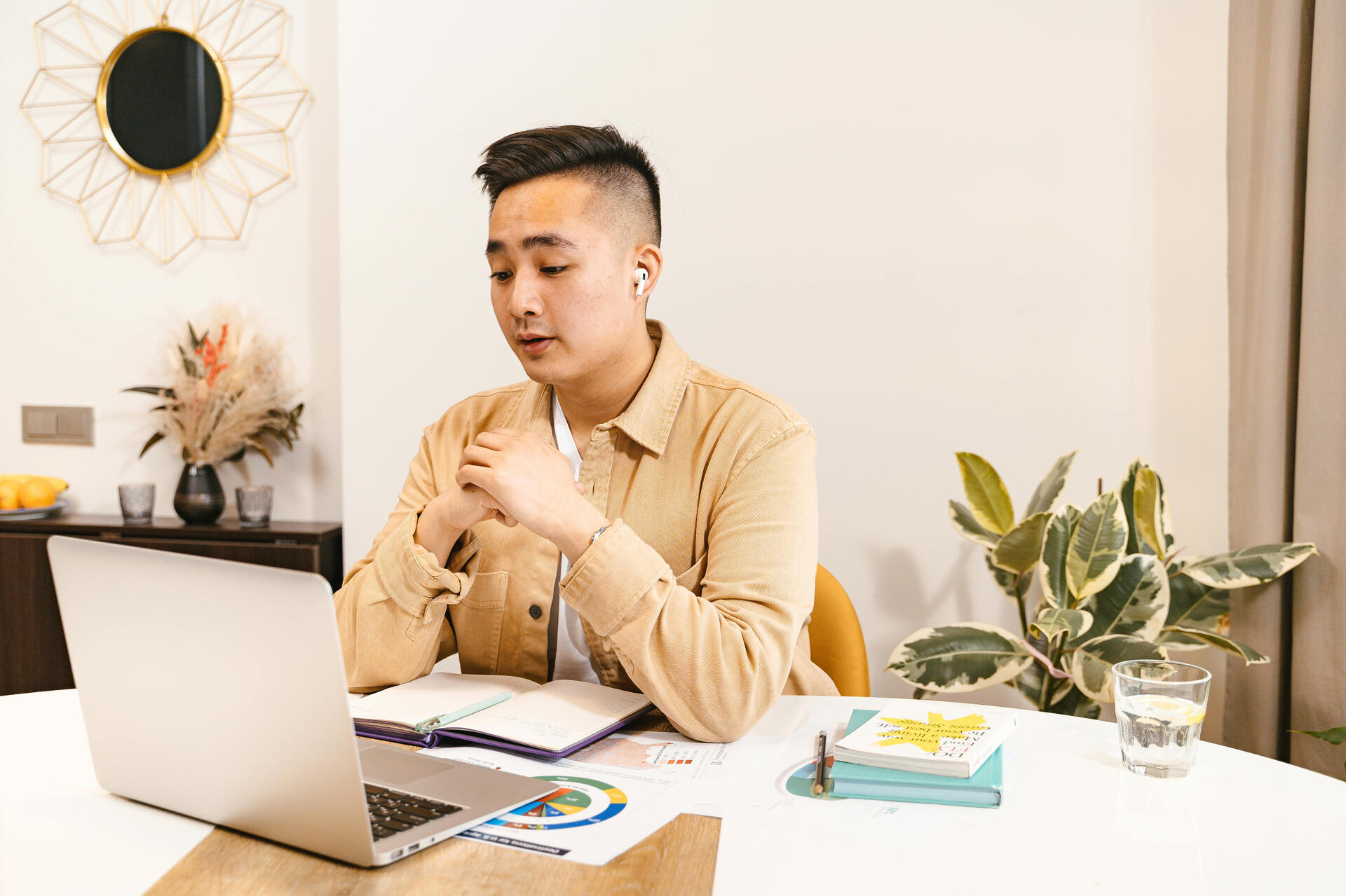 Photo by ANTONI SHKRABA production: https://www.pexels.com/photo/man-wearing-brown-long-sleeves-polo-using-a-laptop-8374261/ Man Wearing Brown Long Sleeves Polo Using a Laptop